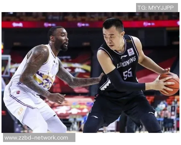 南京篮球队配合策略深度对比与战术解析